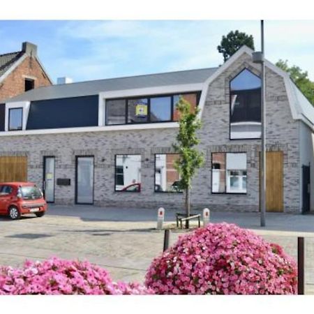 Leuk Overnachten In Hartje Laarne, Dicht Bij Gent! Kültér fotó